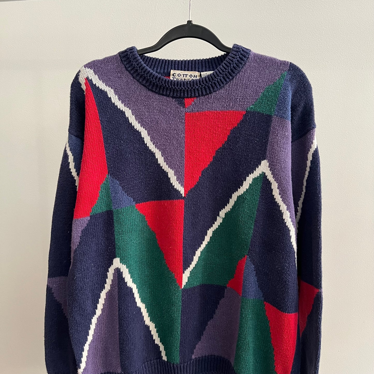 (M/L) Vintage Abstract Sweater