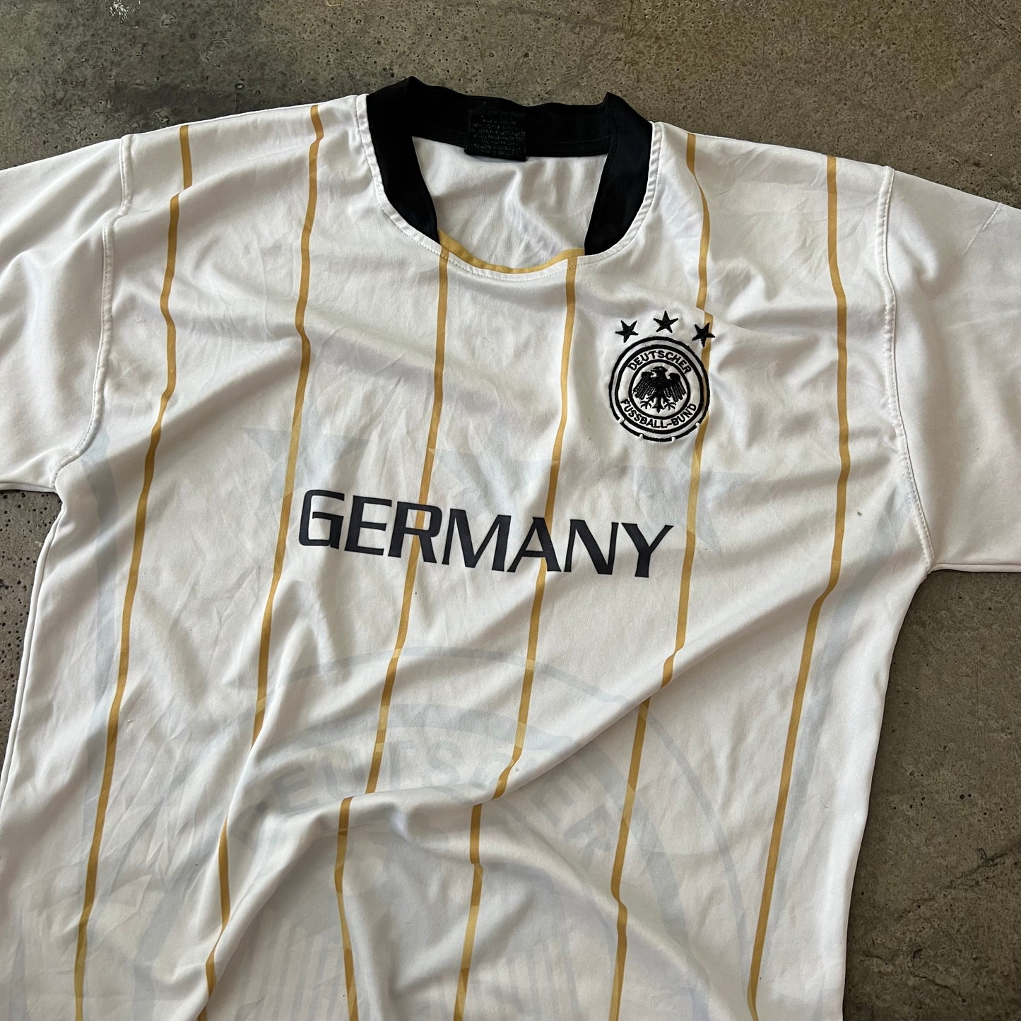 (Slim L/XL) Soccer Jersey