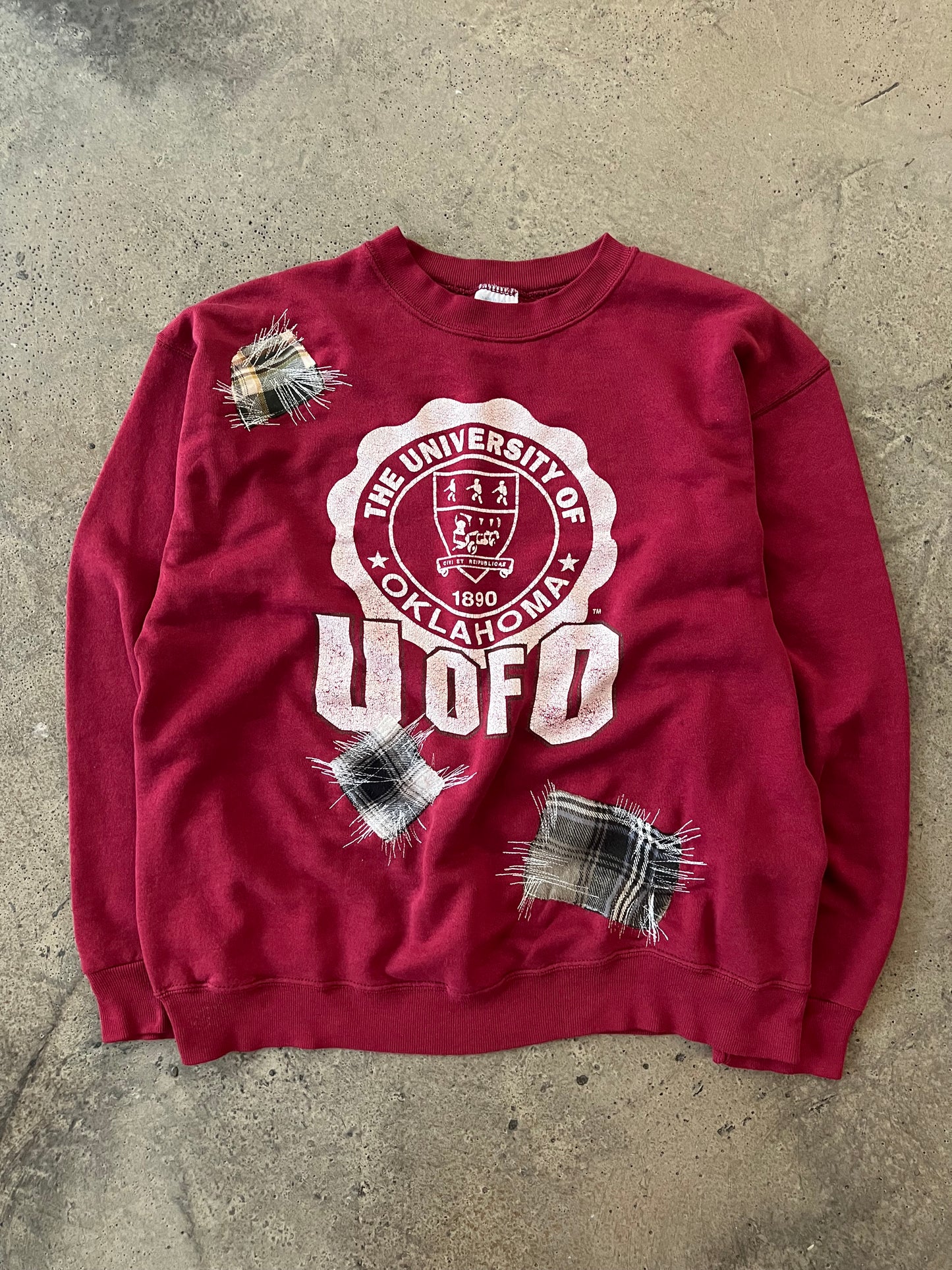 (M) 1of1 Oklahoma Sweatshirt