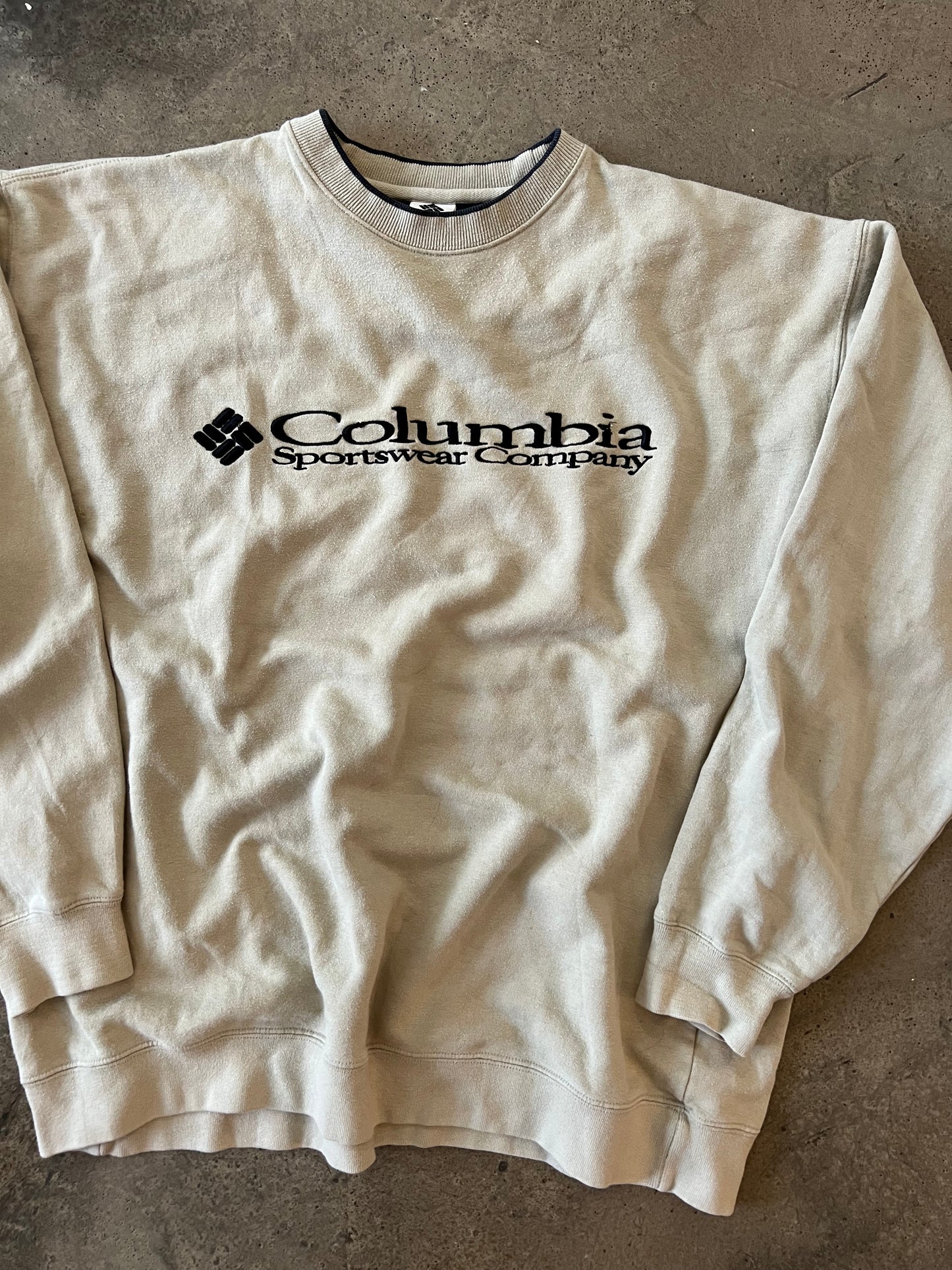 (XXL) 00s Columbia Sweatshirt