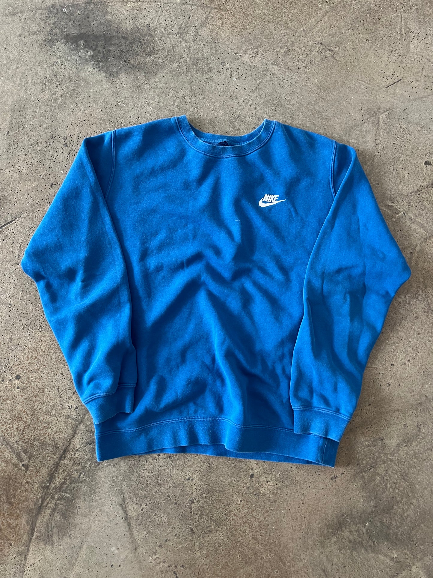 (M/L) 00s Nike Sweatshirt