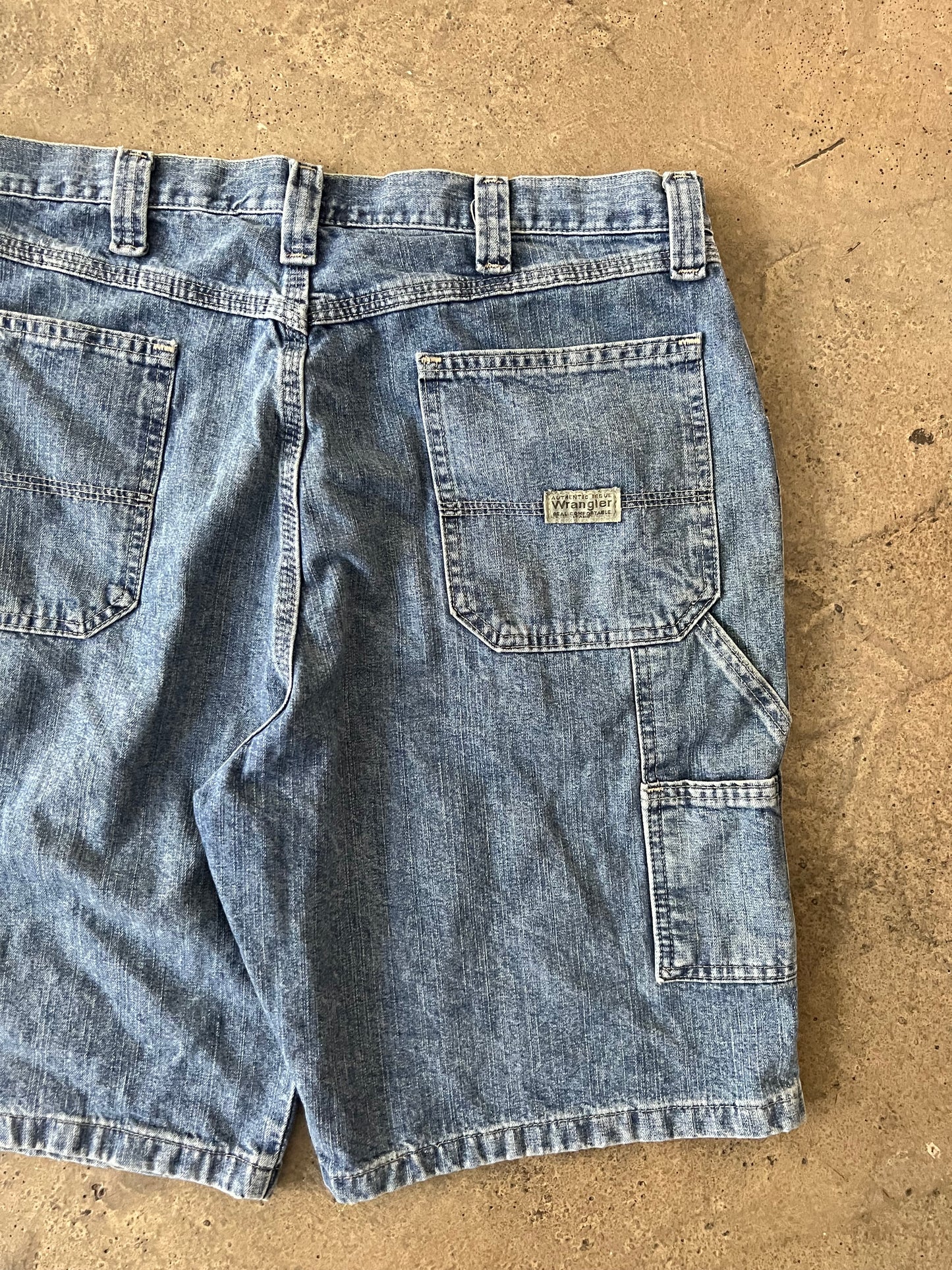 (33x10) 00s Wrangler Jorts