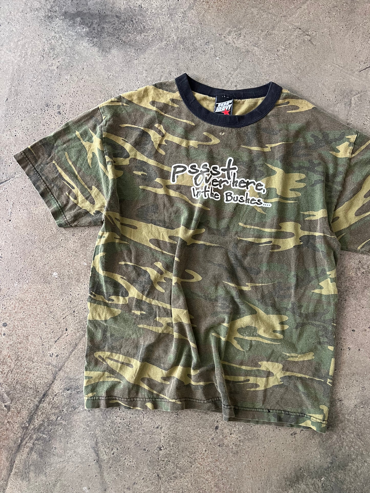 (XL) 00s Camo Tee