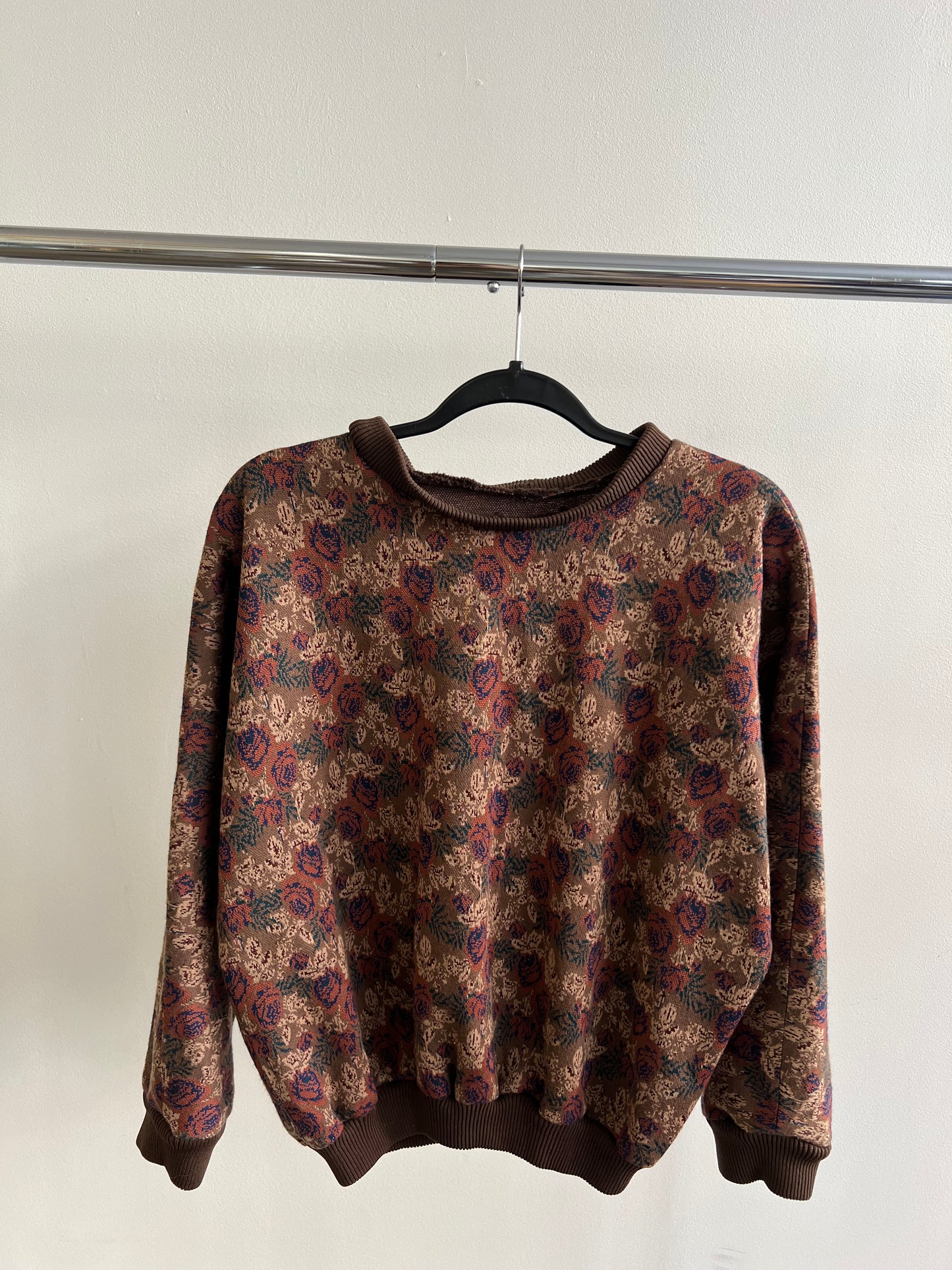 (S/M) Flower Sweater