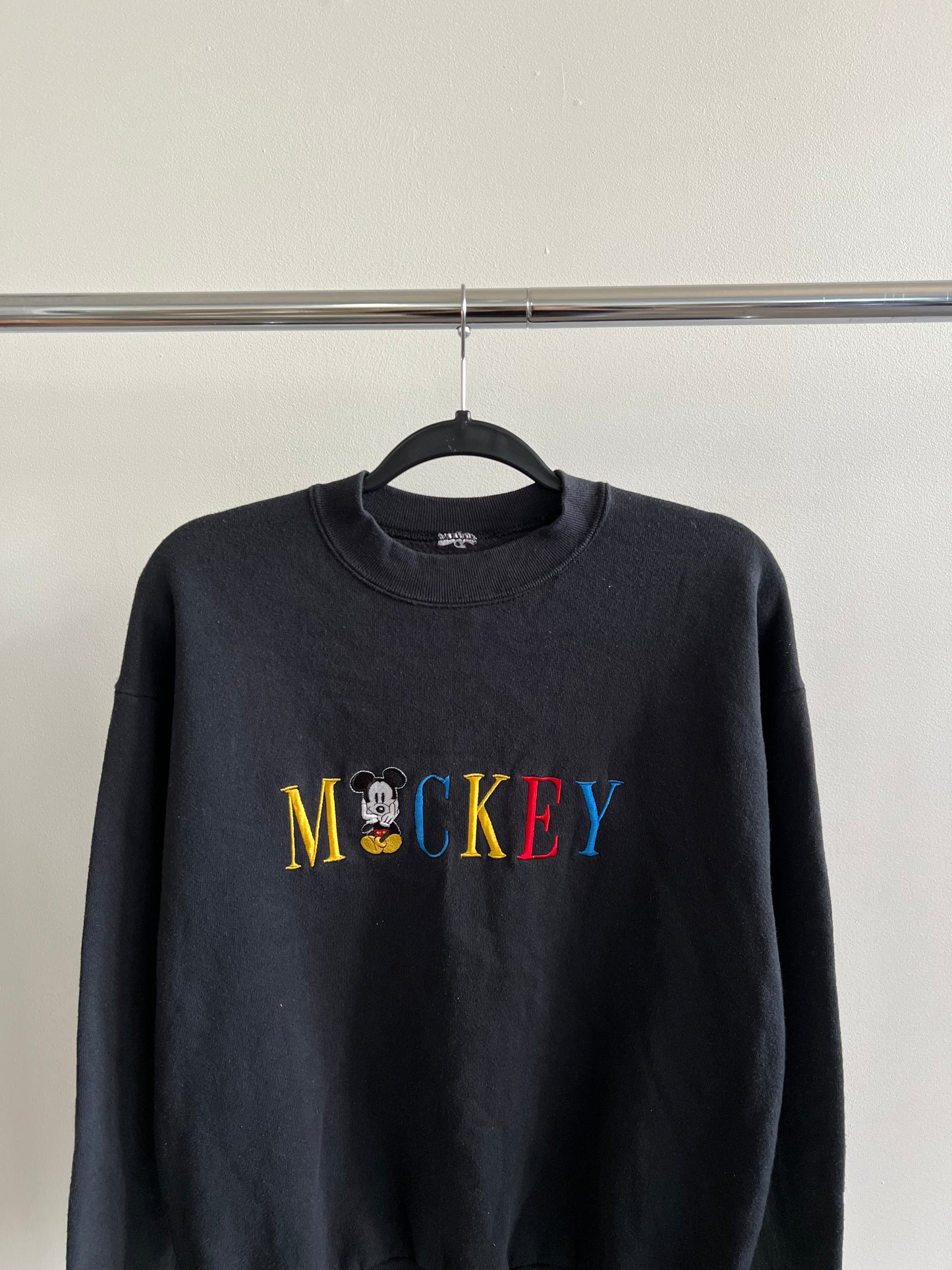 (M) Mickey Sweatshirt