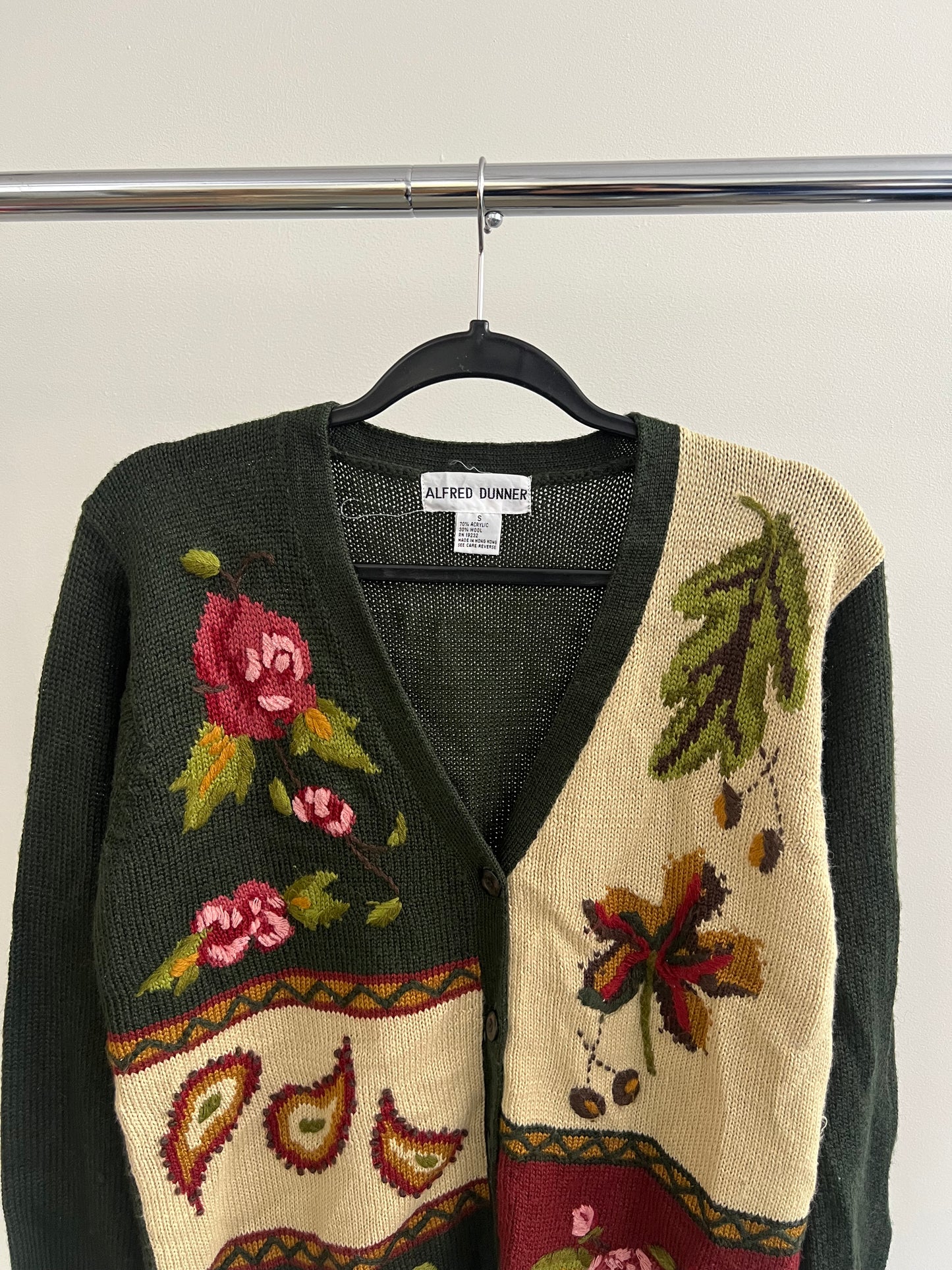 (S/M) Flower Cardigan