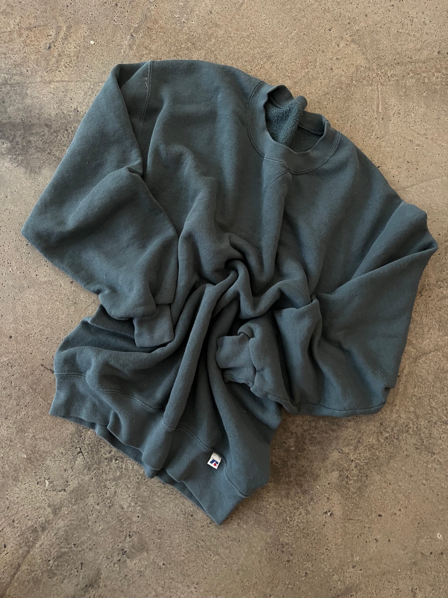 (XL) 90s Russell Athletics Sweatshirt