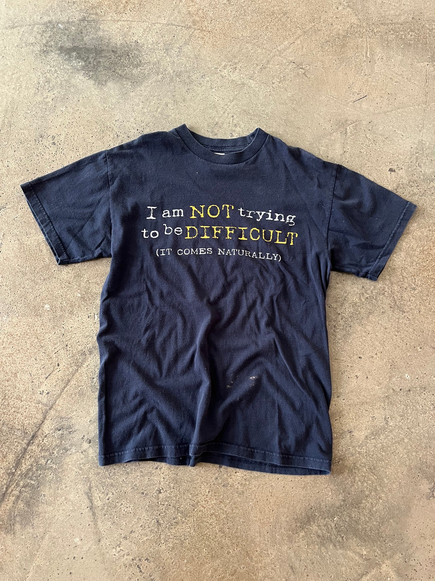 (M) 00s Not Difficult Tee