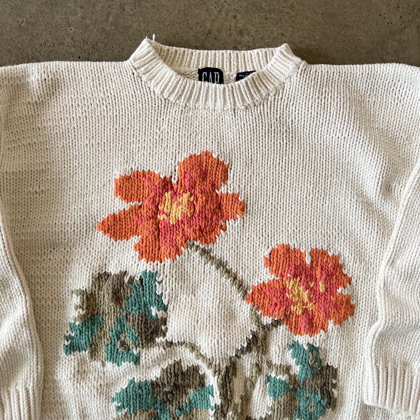 (S) Gap Flower Knitted Sweater