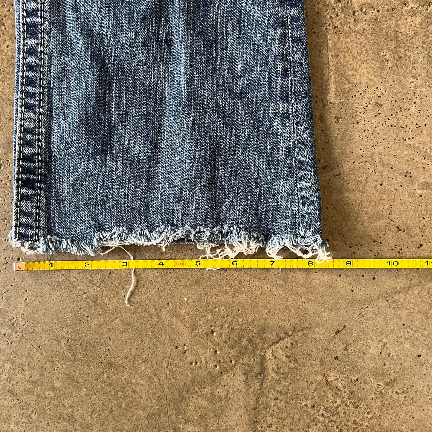 (30x32) Y2K Miss Me Jeans