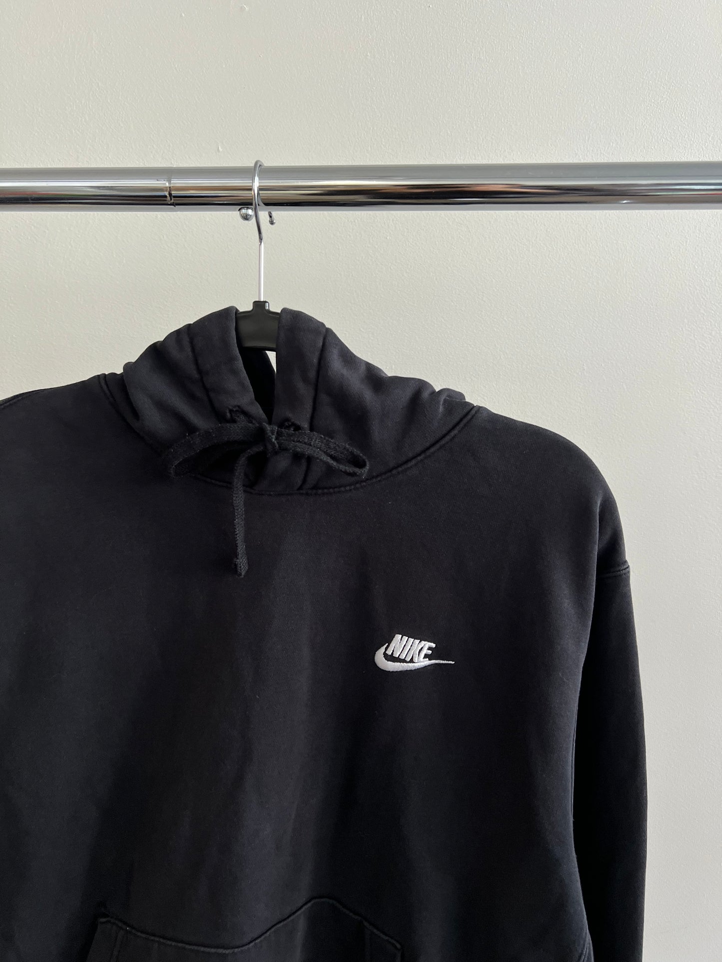 (M) Nike Hoodie