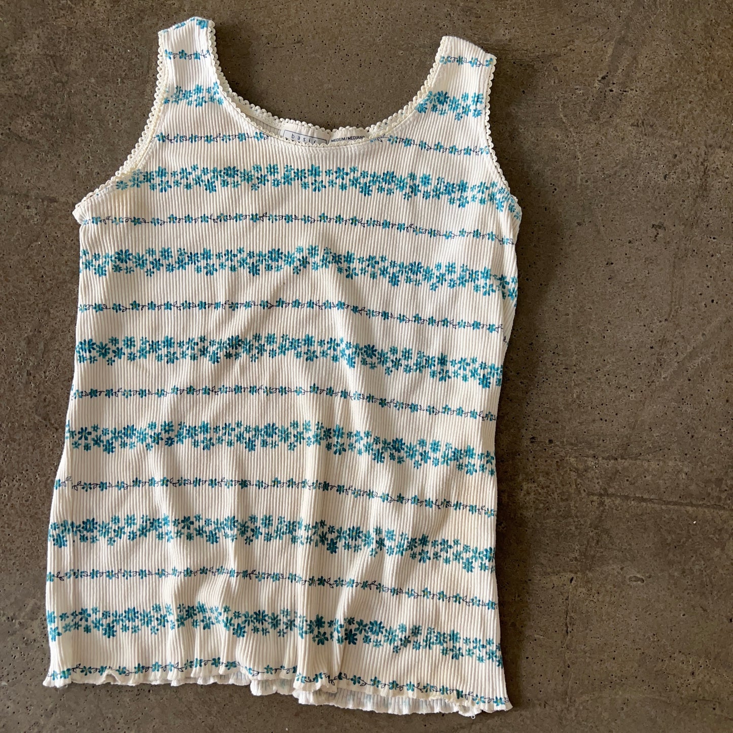 (Women’s M/L) Y2K Flower Top