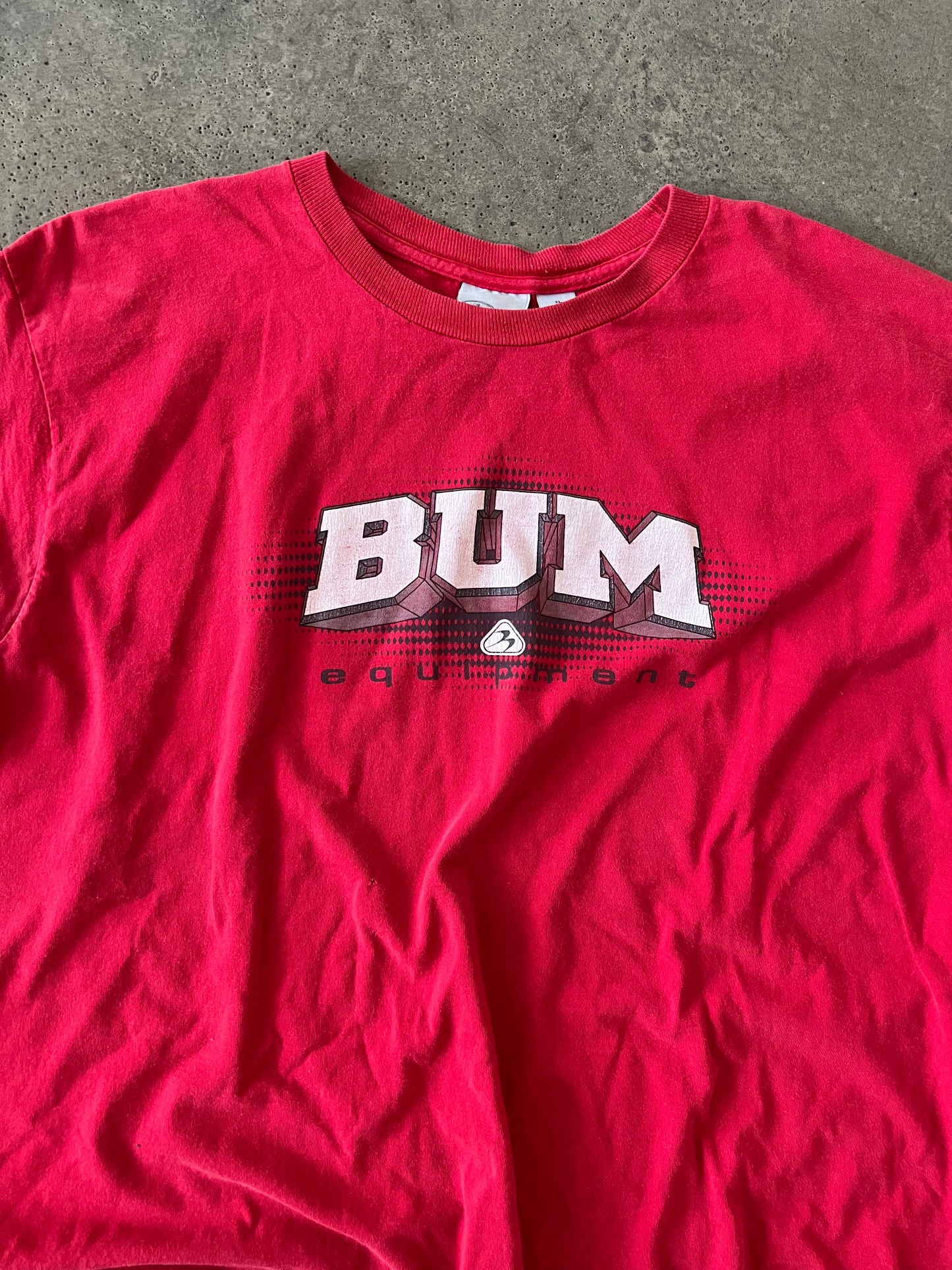 (XL/XXL) 00s Bum Tee