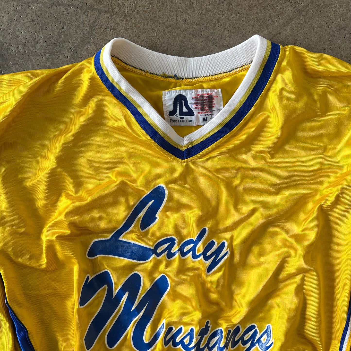 (Boxy L) Lady Mustang Jersey