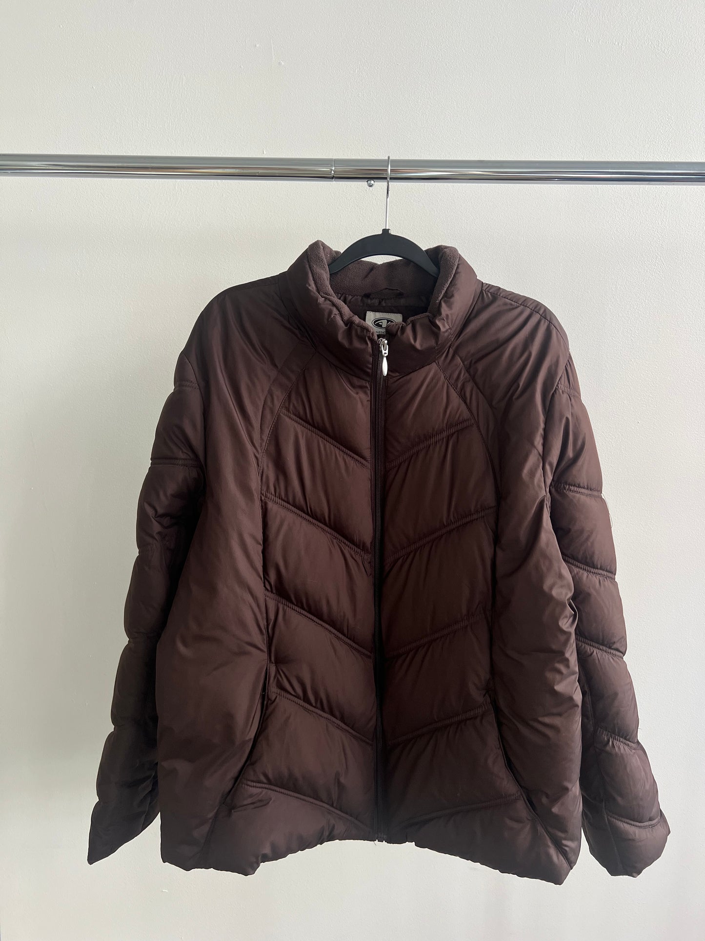 (XL) Brown Puffer Jacket