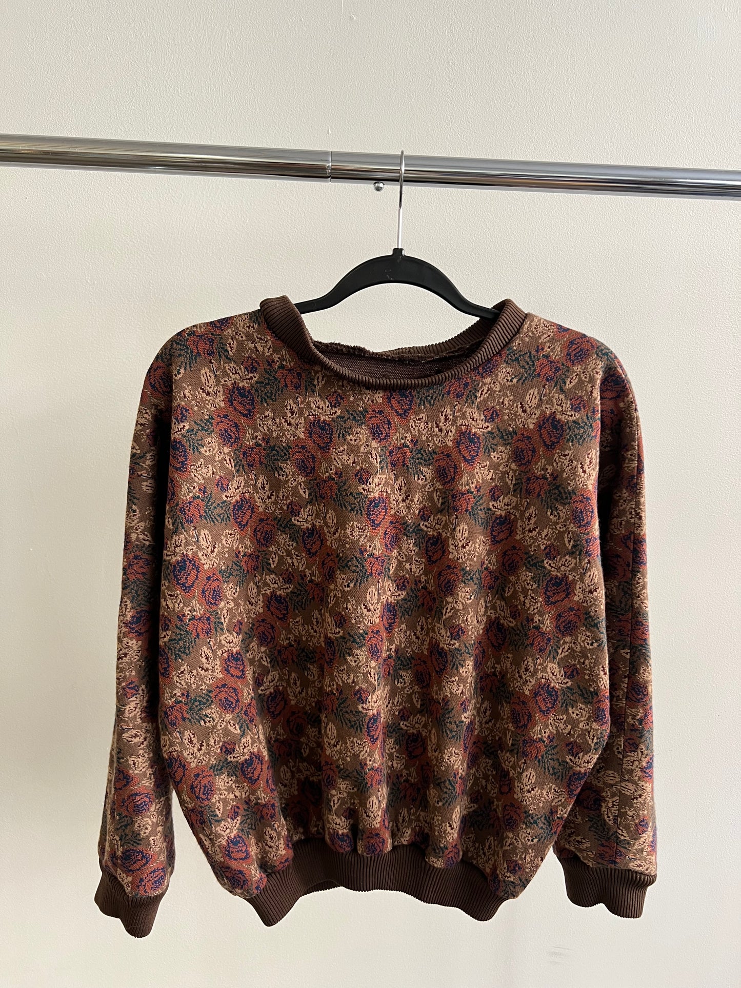 (S/M) Flower Sweater