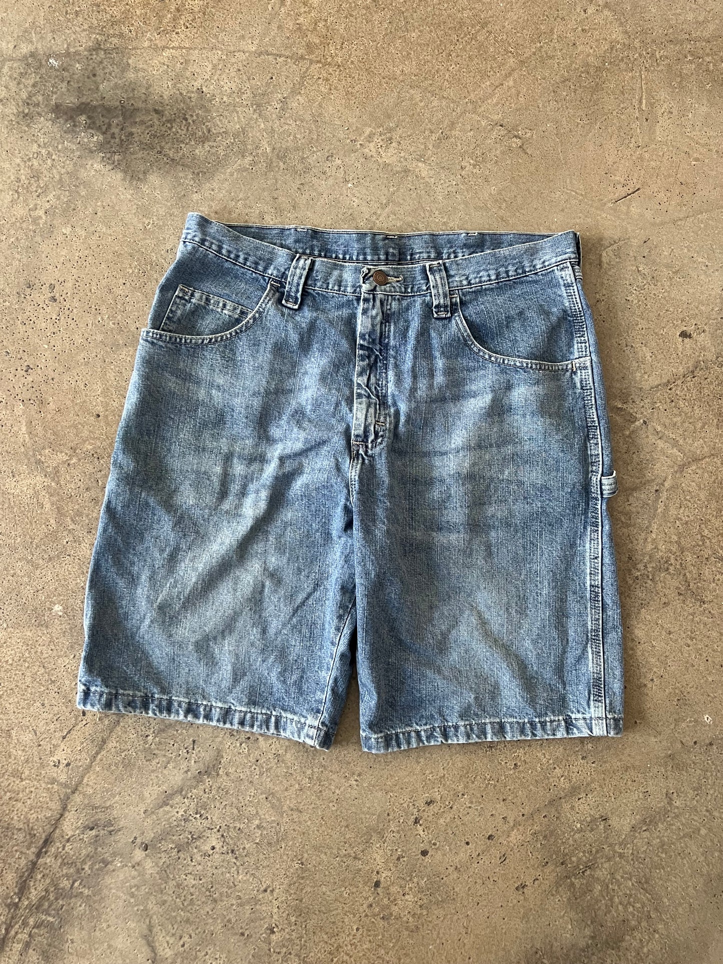 (33x10) 00s Wrangler Jorts