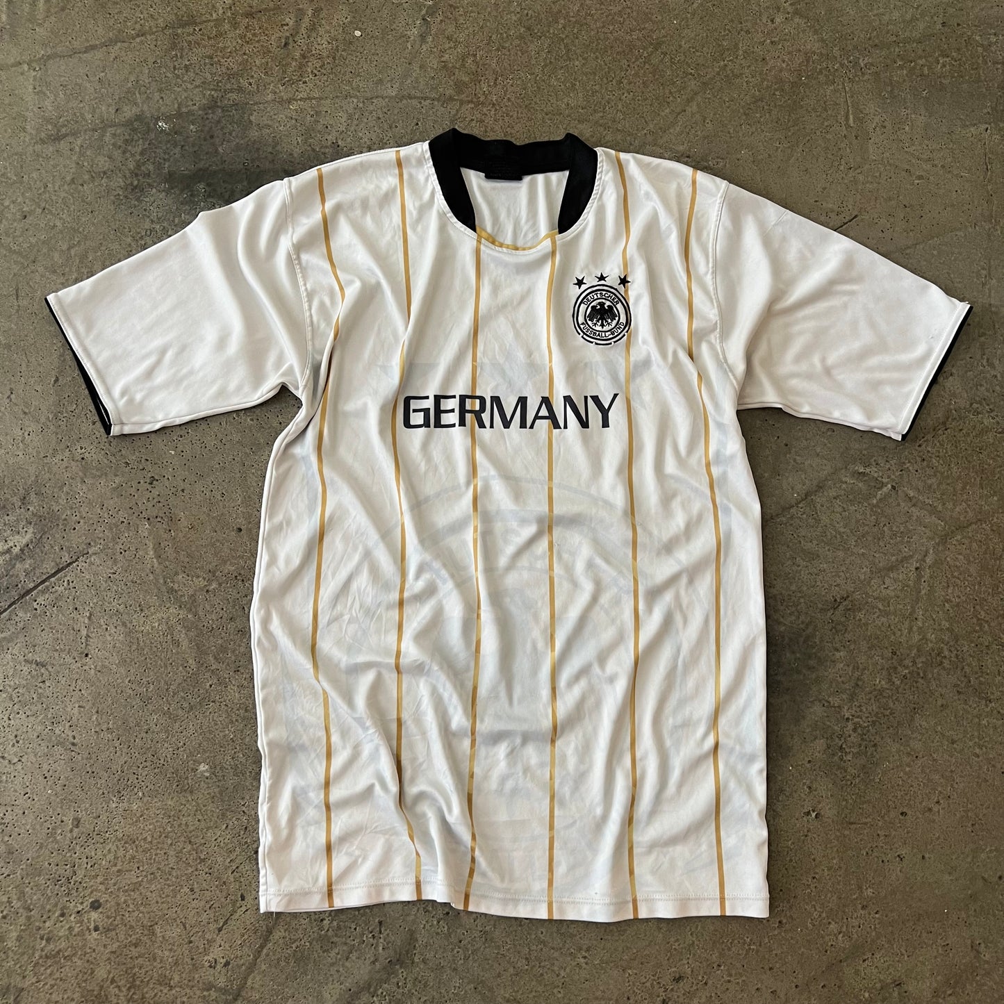 (Slim L/XL) Soccer Jersey