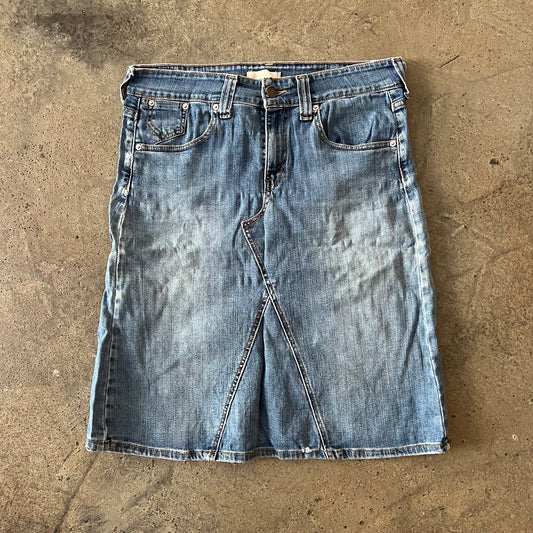 (34 W) Vintage Levi’s Skirt