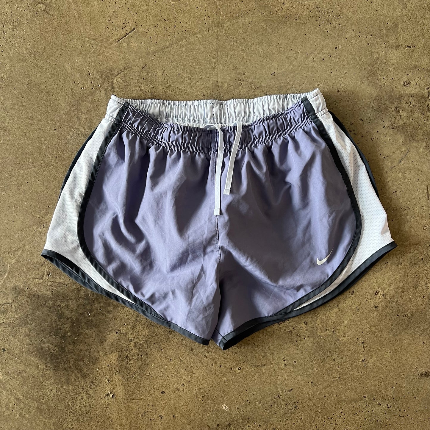 (Women’s S/M) Nike Dri Fit Shorts