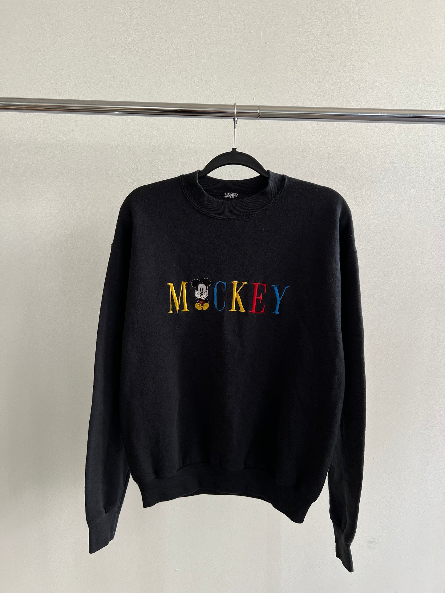 (M) Mickey Sweatshirt