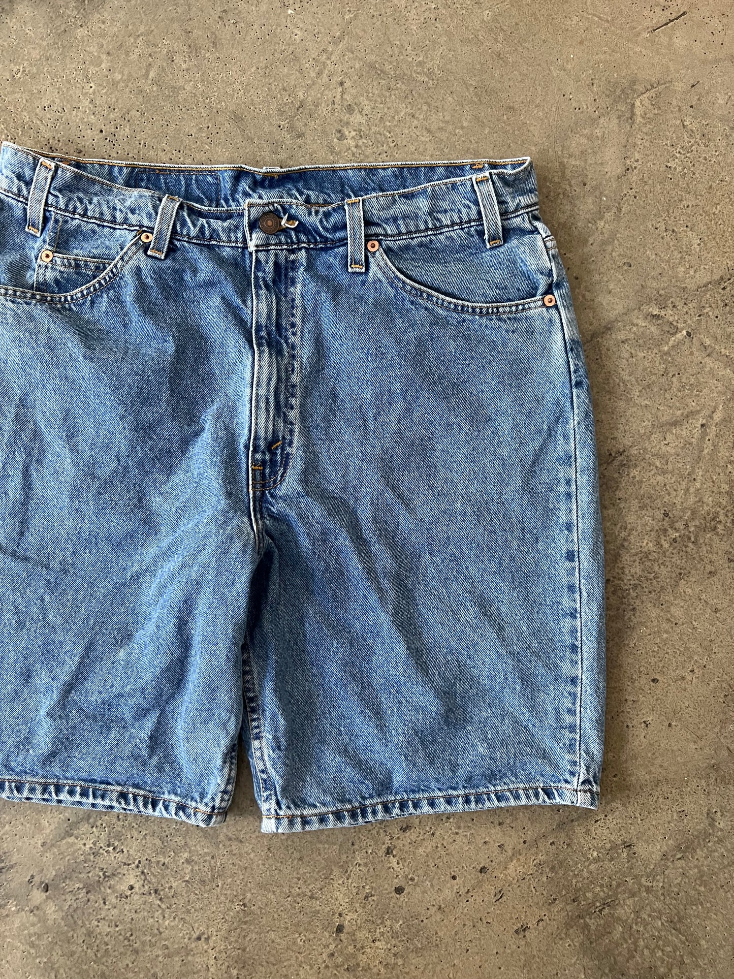 (33x9) 80s Levi’s Jorts