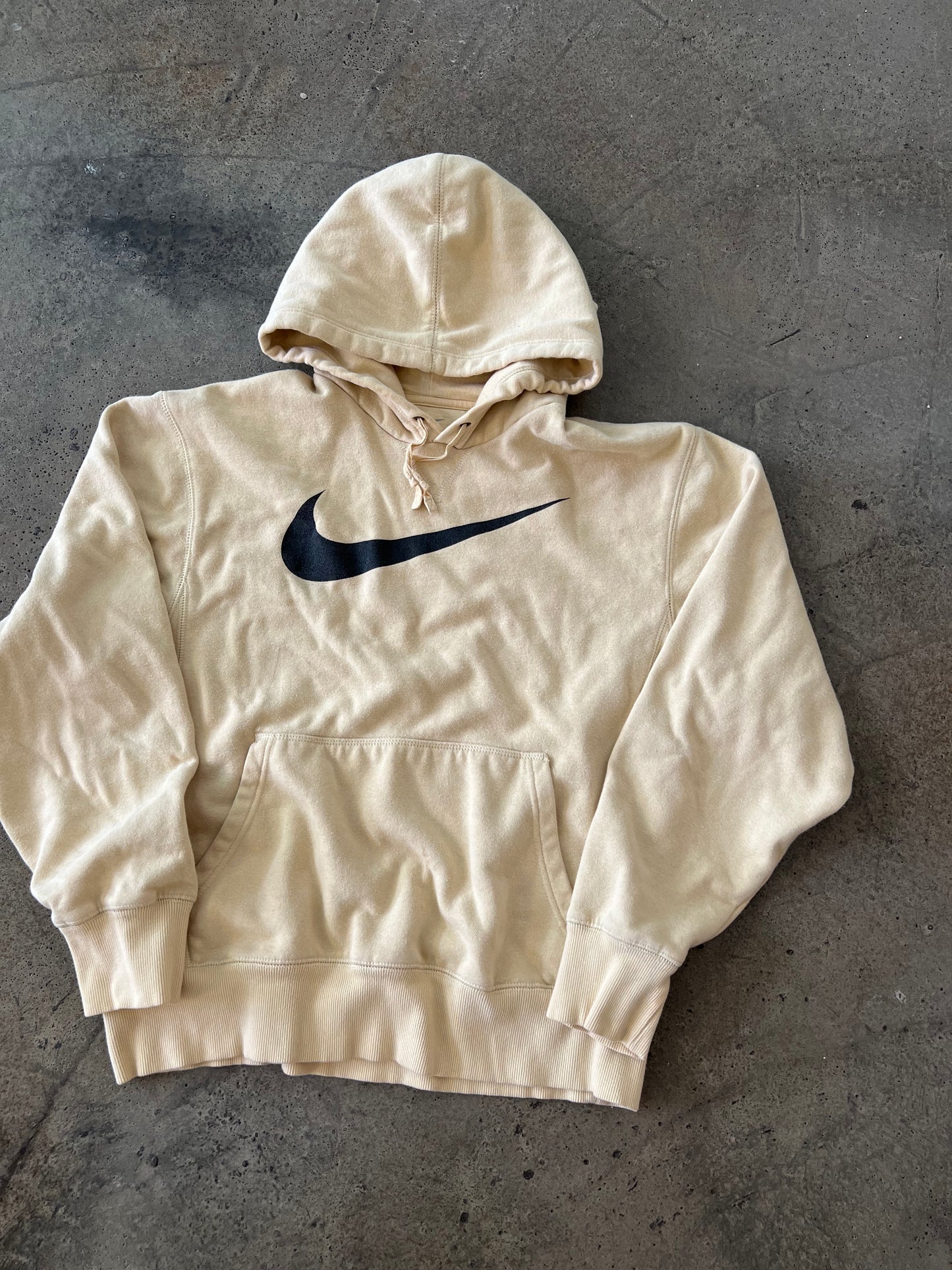 (M) Nike Hoodie