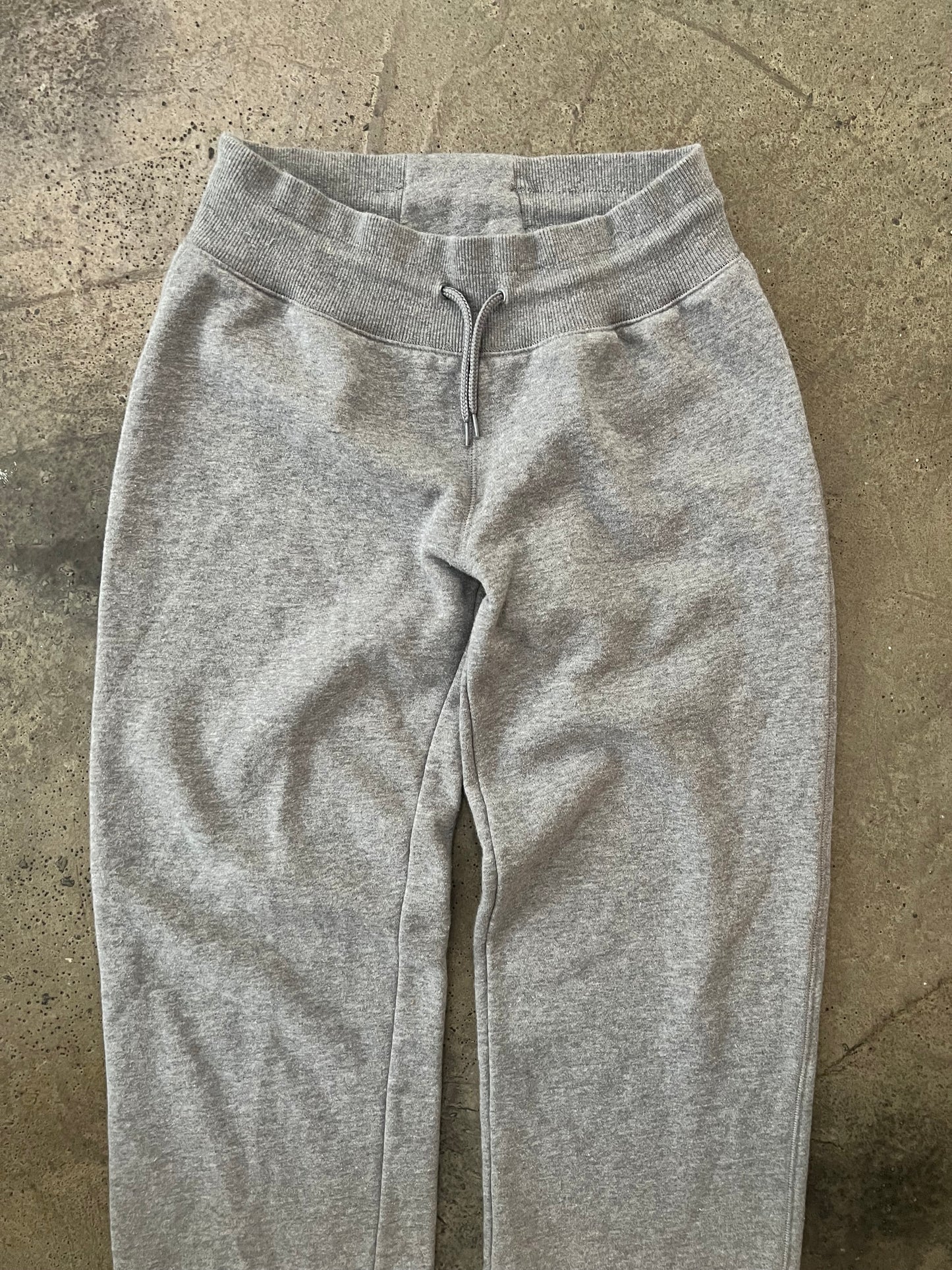 (Women’s S) Low Waisted Sweatpants