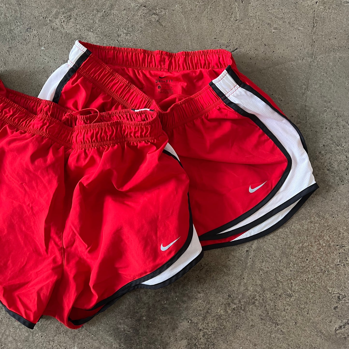 (Women’s S&L) Red Nike Shorts