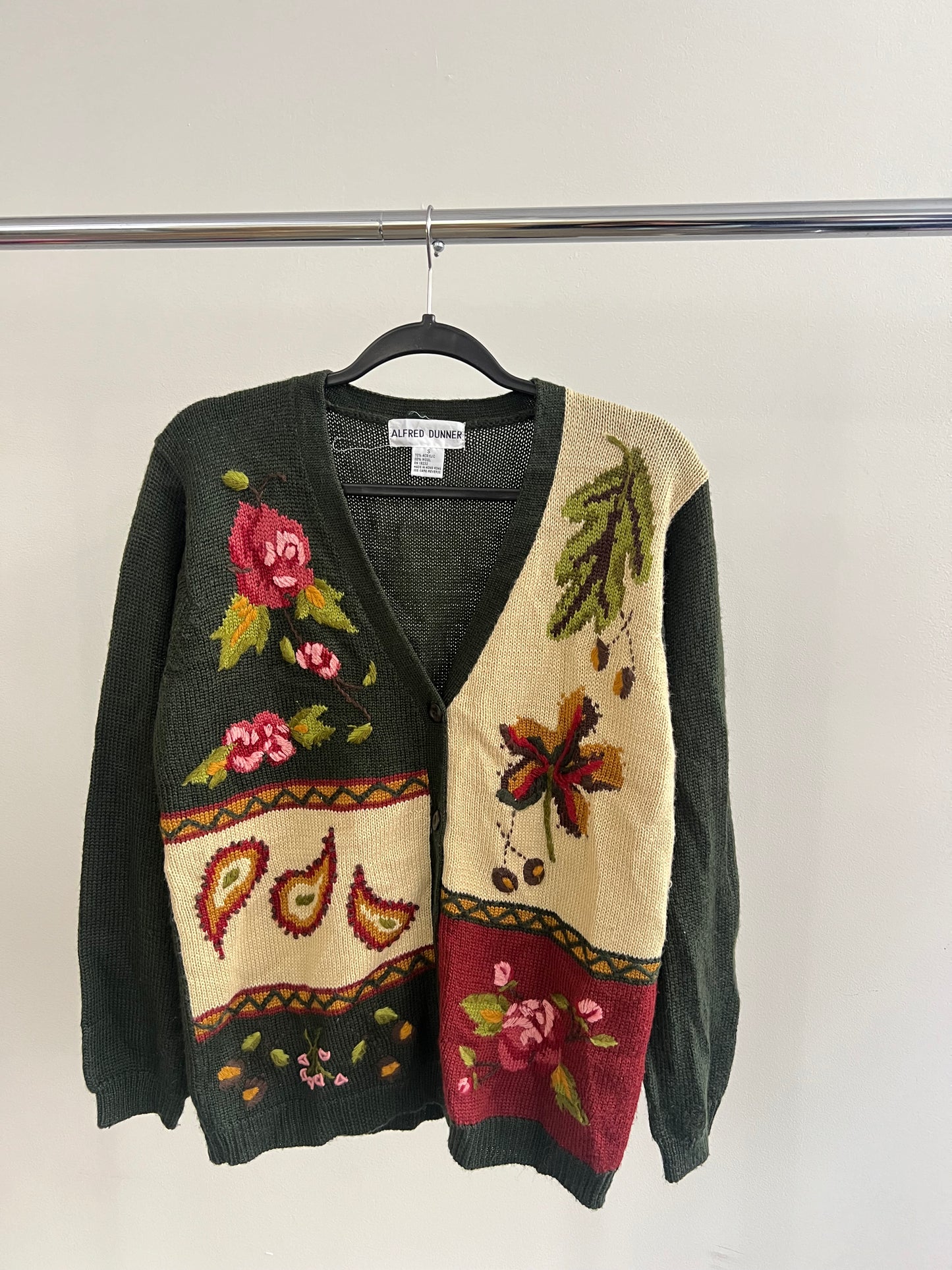 (S/M) Flower Cardigan