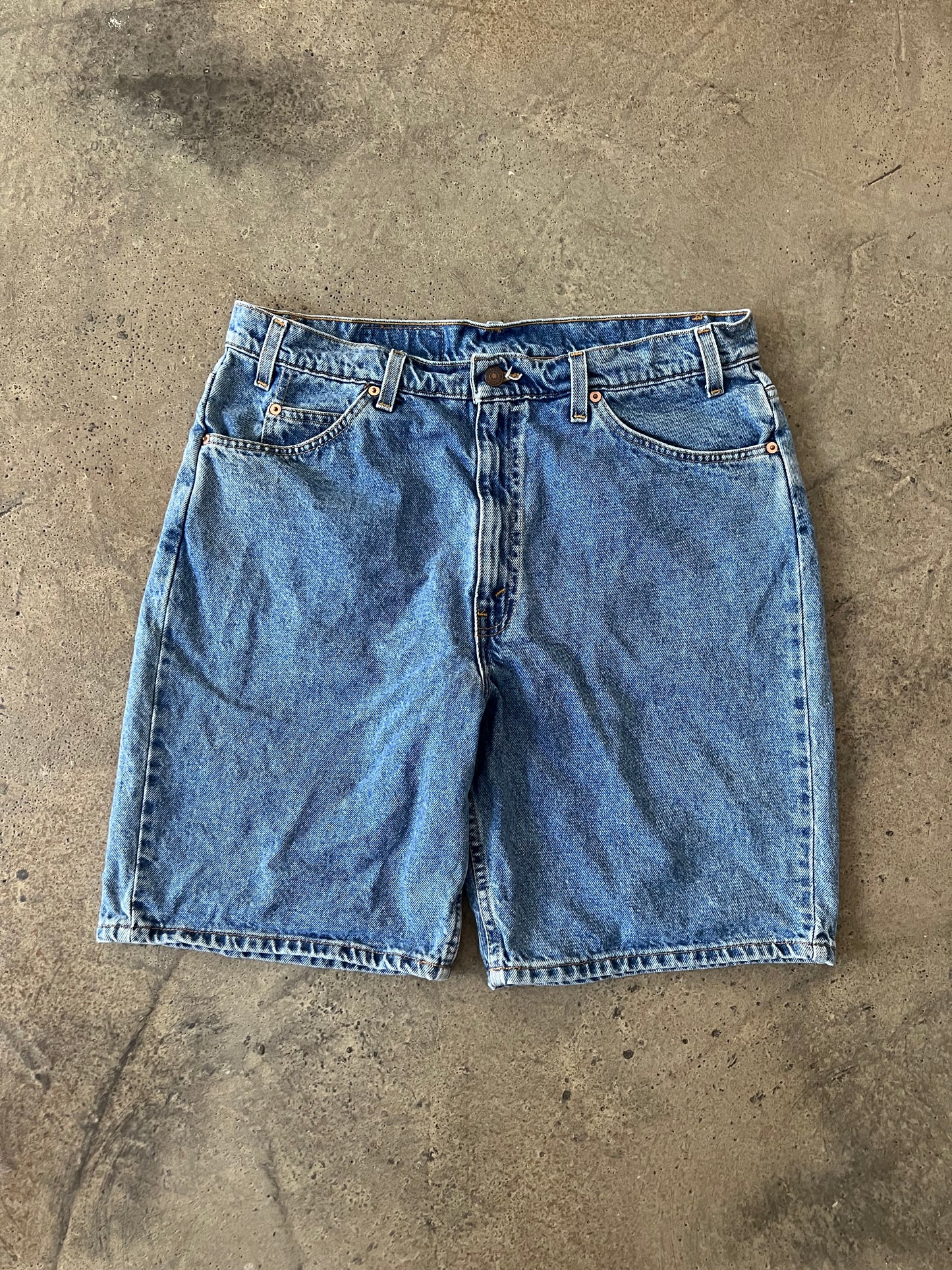 (33x9) 80s Levi’s Jorts