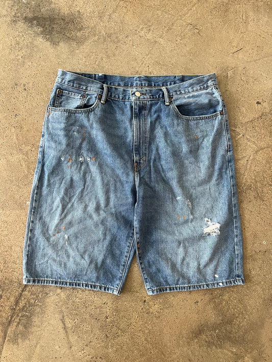 (36x12) 00s 569 Levi’s Jorts