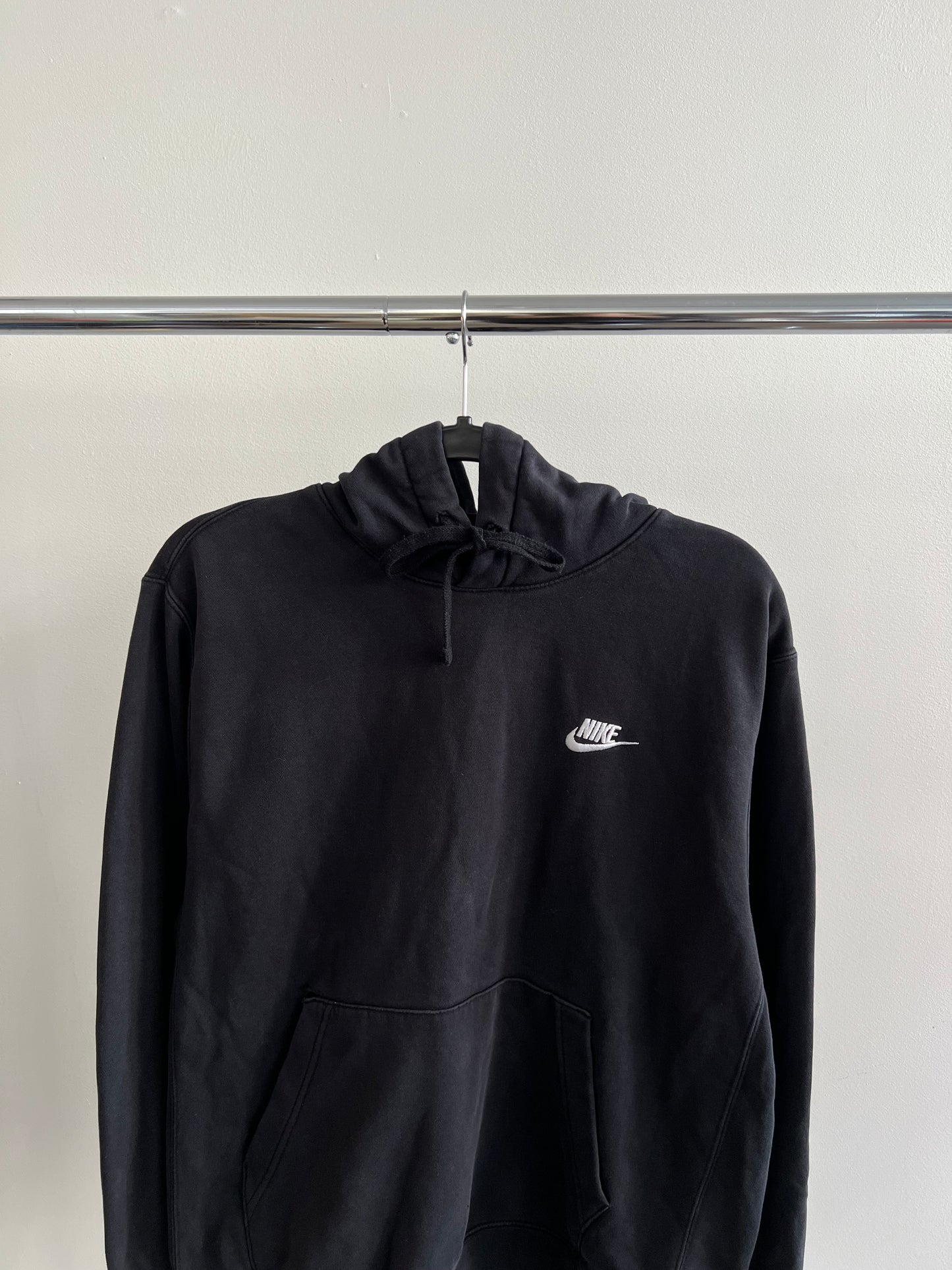 (M) Nike Hoodie